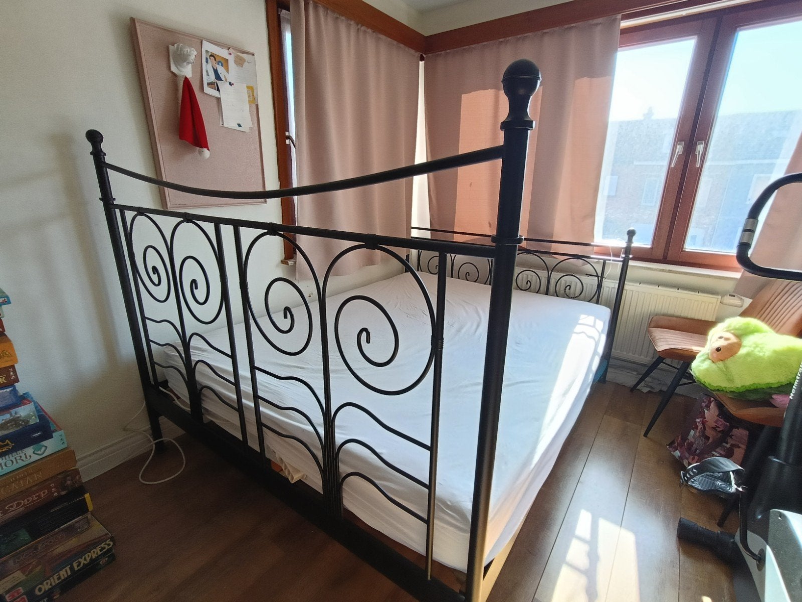 Mooi bed voor matras van 160 CM met lattenbodem, Ophalen, 160 cm