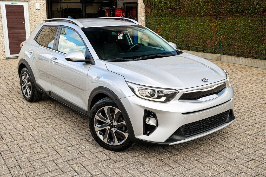Kia Stonic AUTOMAAT*ACHTERRUITRIJCAMERA*TREKHAAK*NAVIGATIE*, Achat, 998 cm³, Euro 6, Entreprise