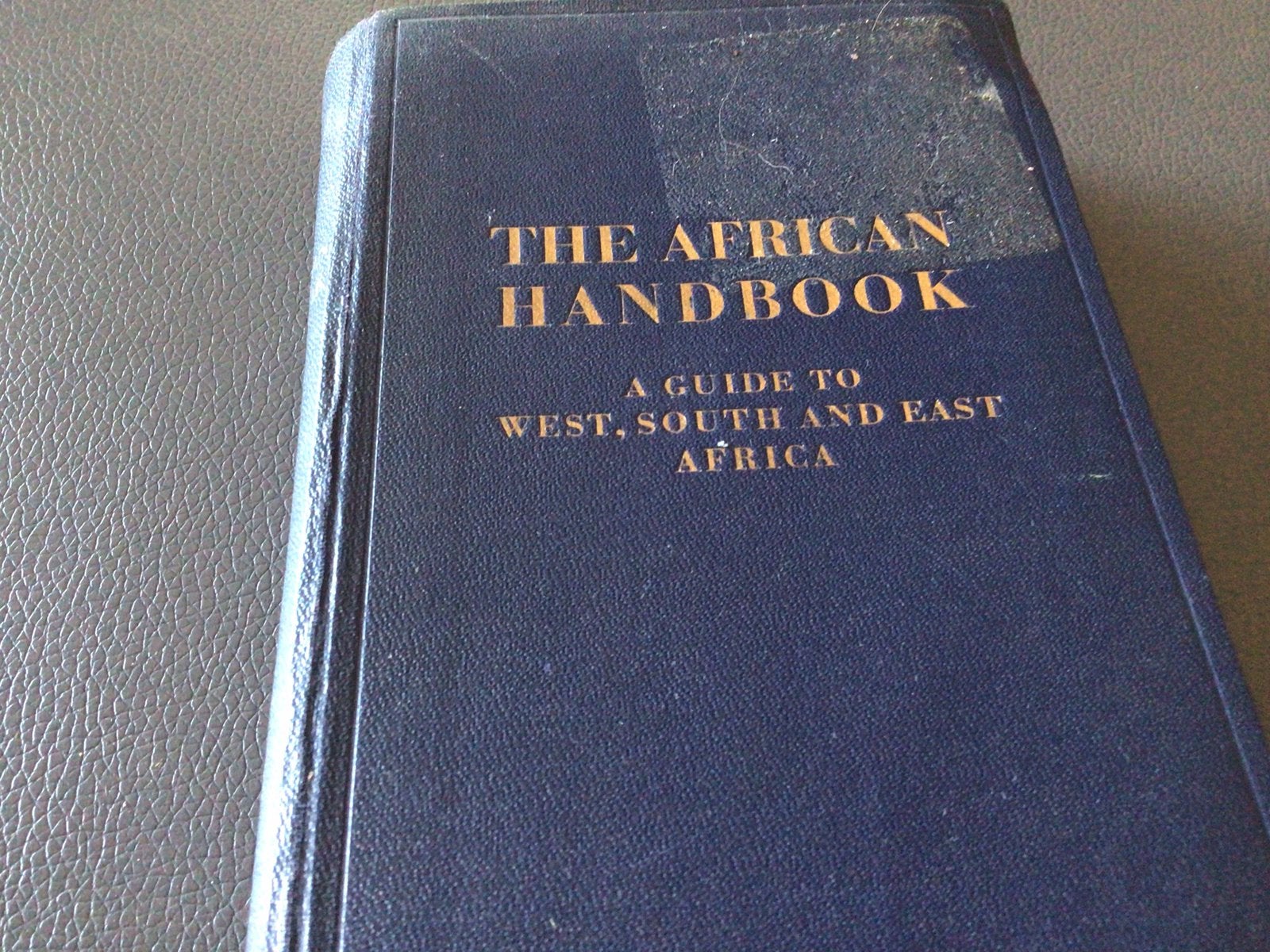 The african handbook, Ophalen of Verzenden, Zo goed als nieuw