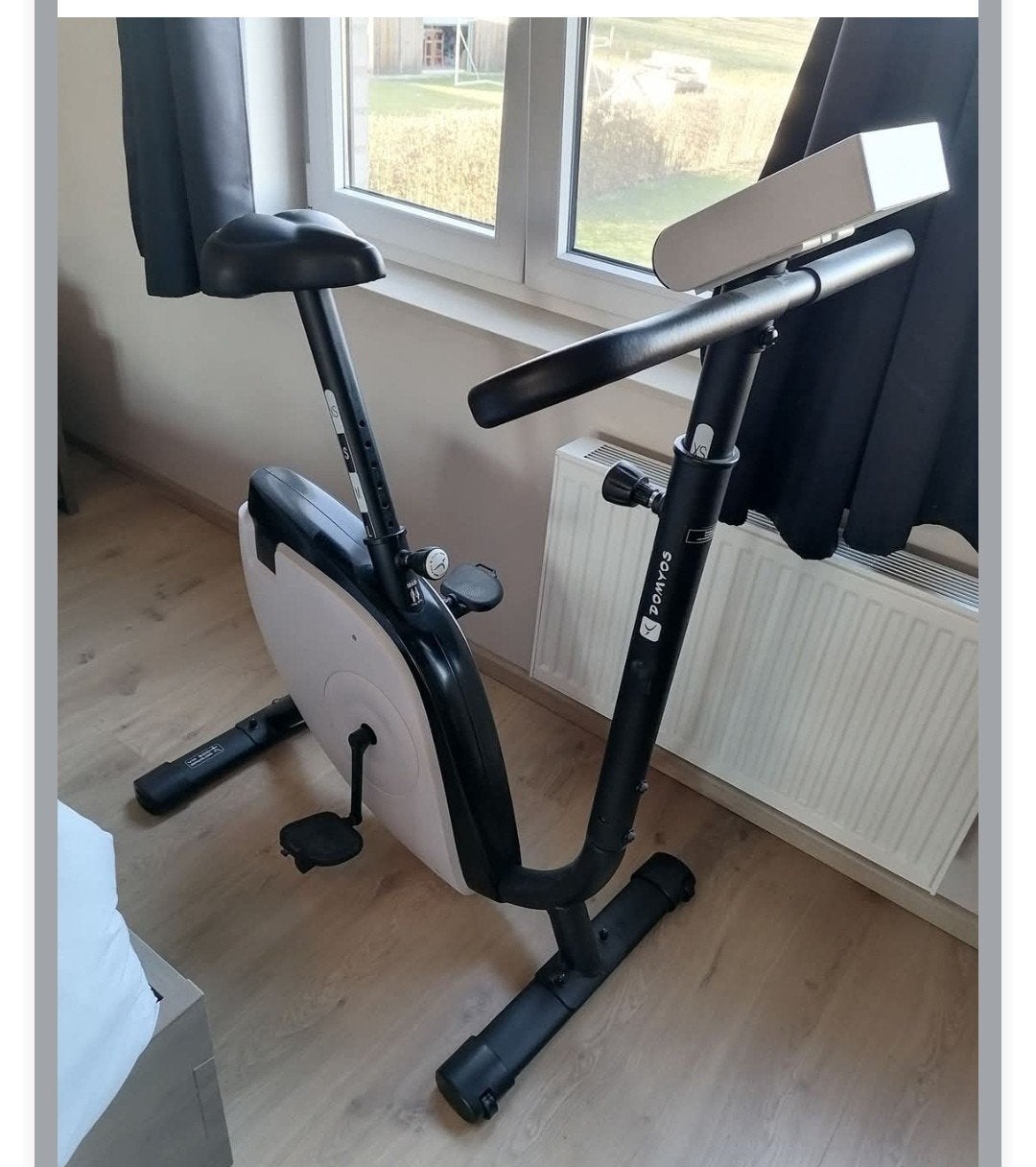 vélo d'appartement, Sport en Fitness, Ophalen, Zo goed als nieuw, Hometrainer