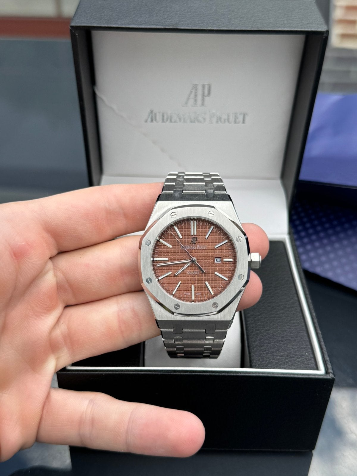 Audemars Piguet Royal Oak, Enlèvement ou Envoi, Neuf, Gris