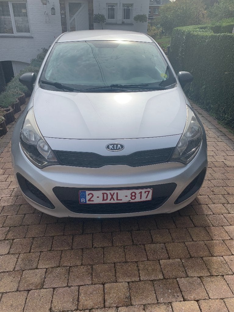Kia Rio 2012 prête à immatriculer, Auto's, Voorwielaandrijving, Stof, Zwart, 99 g/km