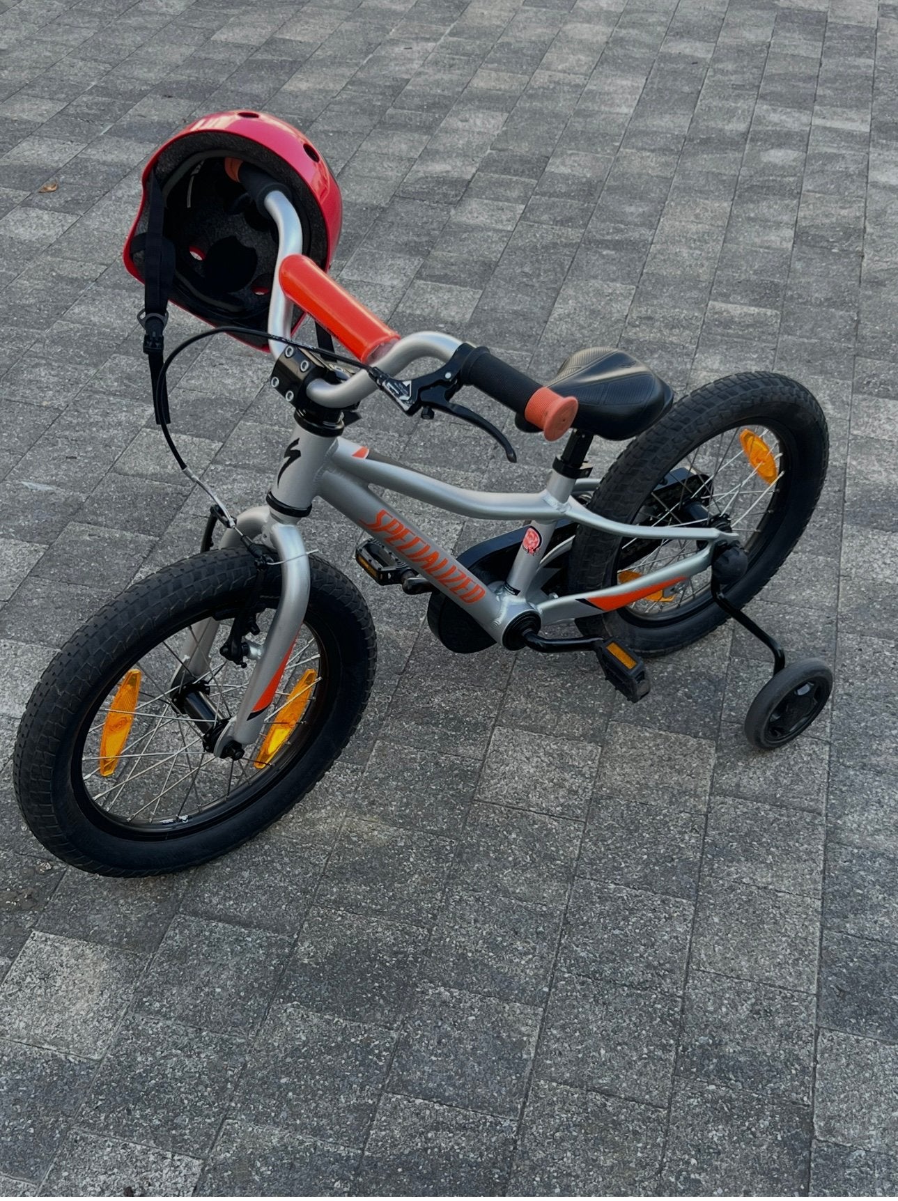Specialized Riprock 16” – Vélo enfant – Bon état, Ophalen, Terugtraprem, Zijwieltjes, 16 tot 20 inch
