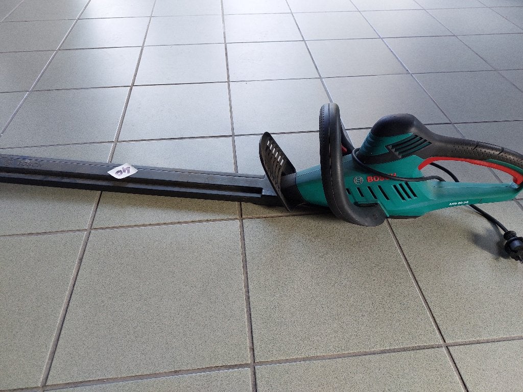 Bosch AHS 60-26 heggenschaar, Tuin en Terras, Heggenscharen, Ophalen, Gebruikt, Elektrisch, Bosch