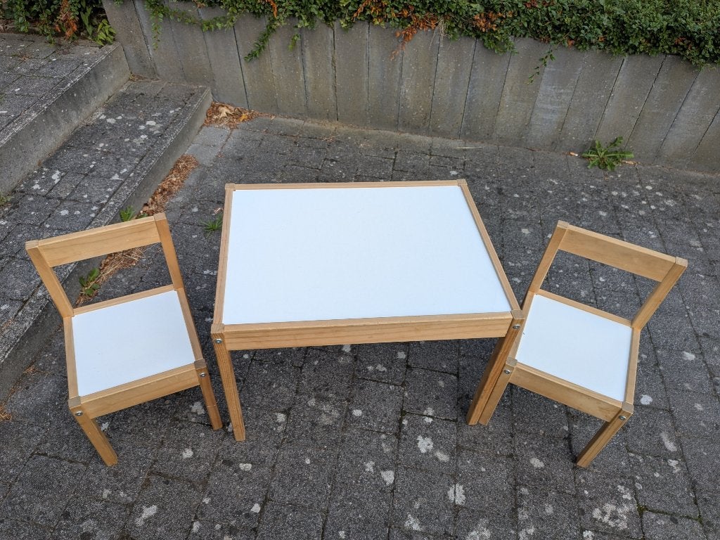 Ikea tafeltje, Enfants & Bébés, Chambre d'enfant | Tables & Chaises, Enlèvement, Utilisé, Table(s) et Chaise(s)