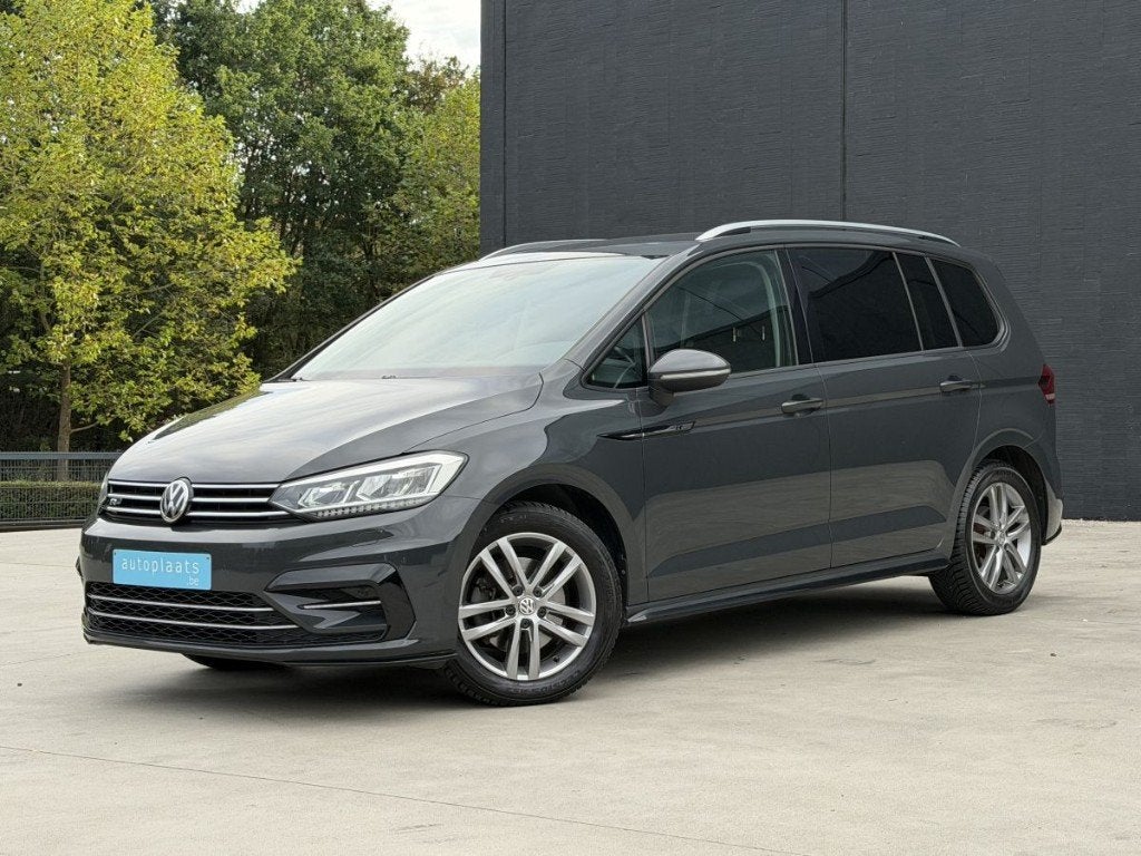 Volkswagen Touran R Line 2019 7 zitplaatsen, Auto's, Monovolume, 1498 cc, 7 zetels, Bedrijf