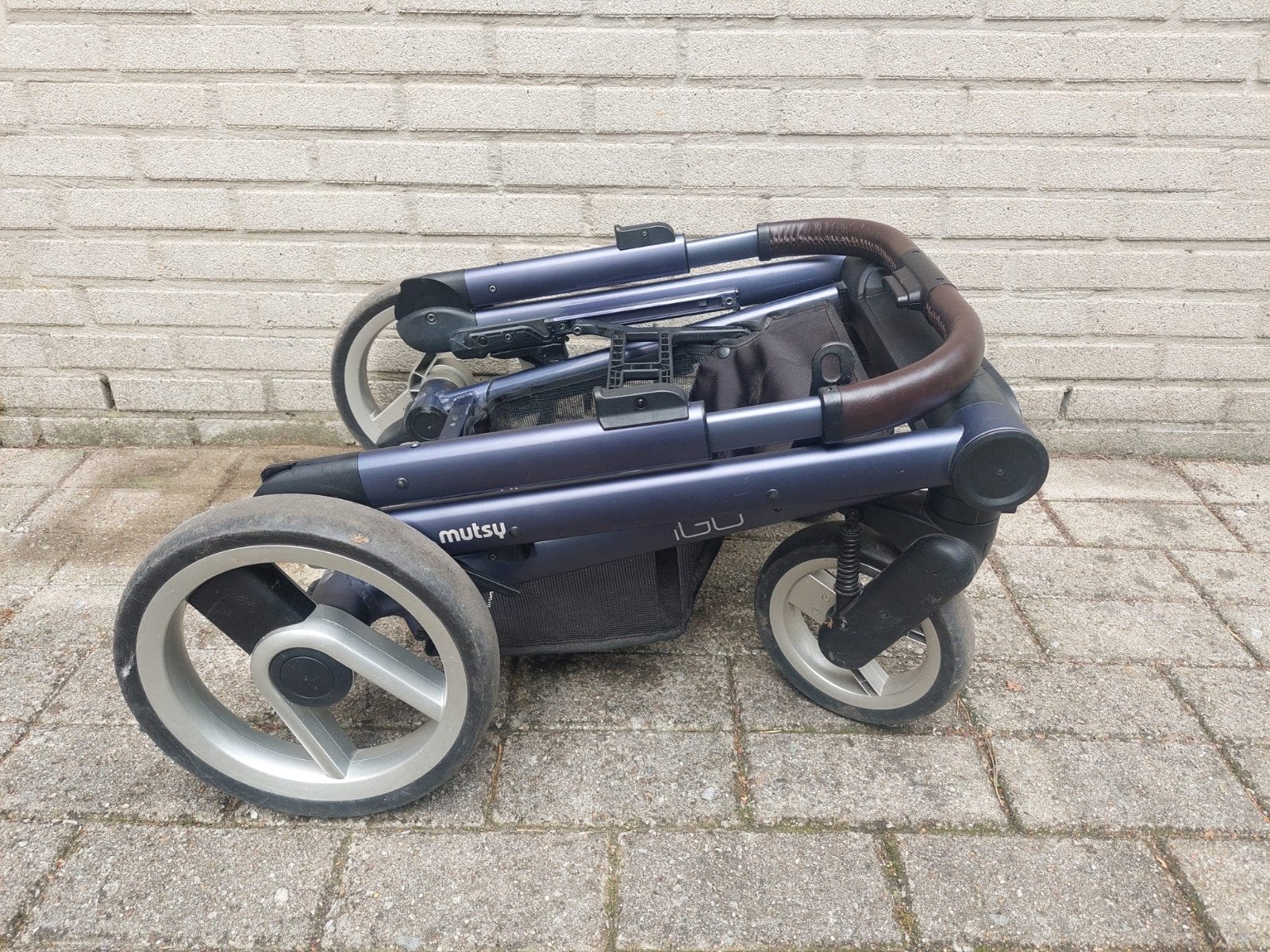 buggy Mutsy met meerijplankje, Kinderen en Baby's, Ophalen, Mutsy