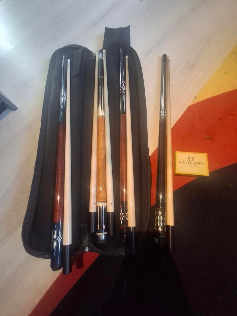 Biljartkeu of 3band keu's plus krijtjes plus tas, Sport en Fitness, Ophalen, Gebruikt, Biljarttafel