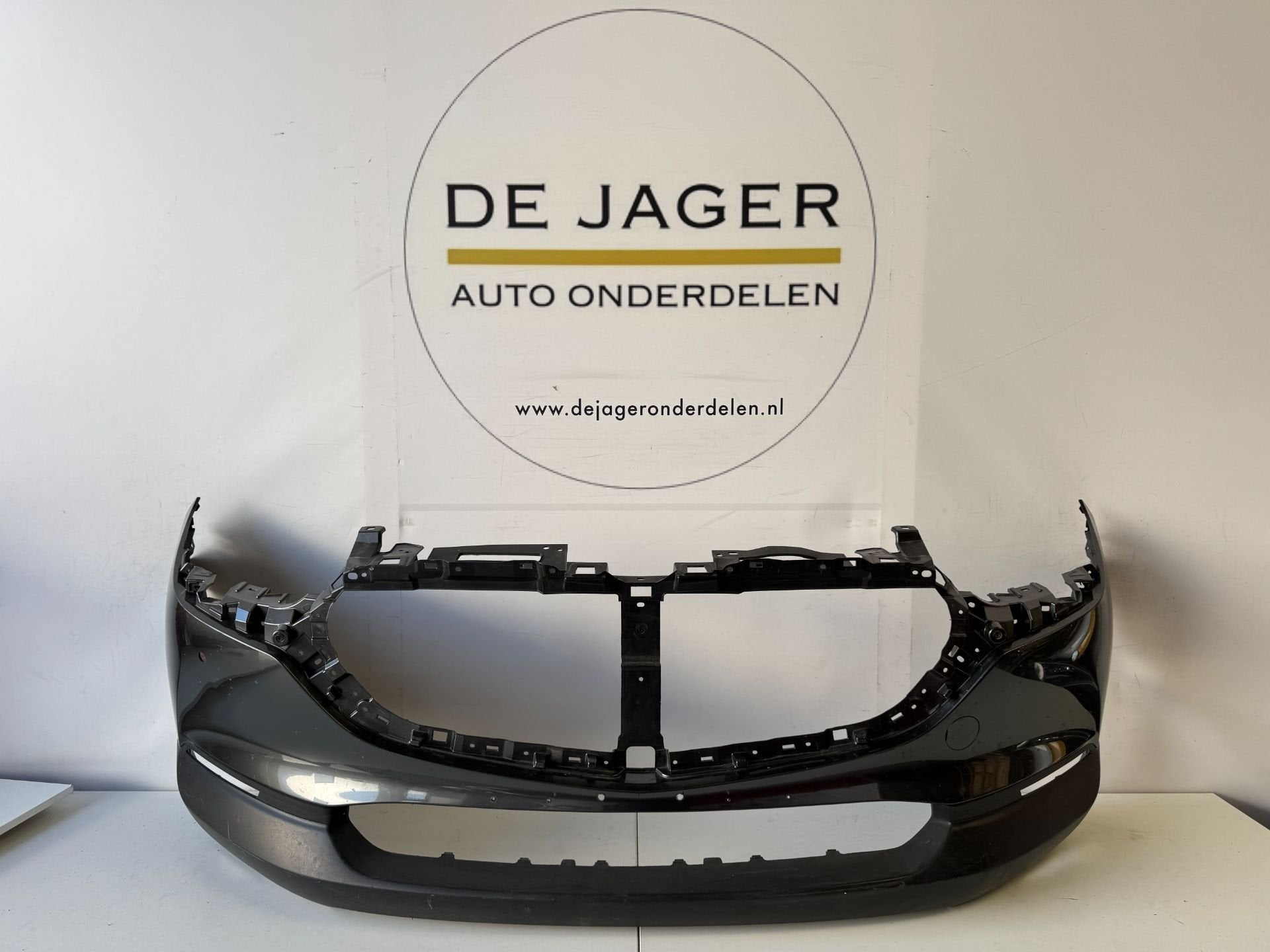 MAZDA CX-30 CX 30 VOORBUMPER BUMPER DFR5-50031 PDC, Auto-onderdelen, Gebruikt, Shinchi, Fuchu-Cho 3-1
730-8670  Hiroshima, Voor