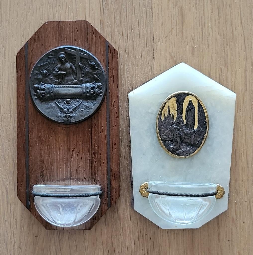 wijwatervat, Ophalen