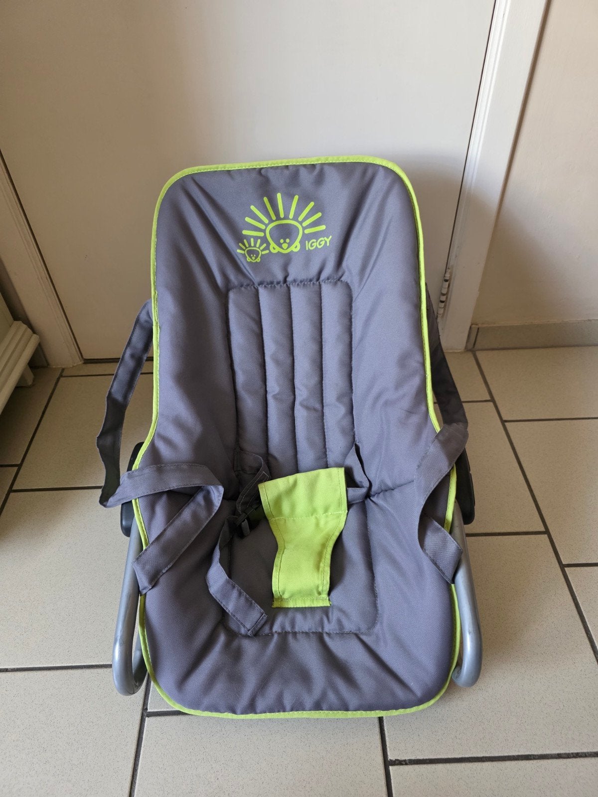 Wipstoel & Badzitje. Samen 15€, Kinderen en Baby's, Ophalen, Wipstoel, Verstelbaar