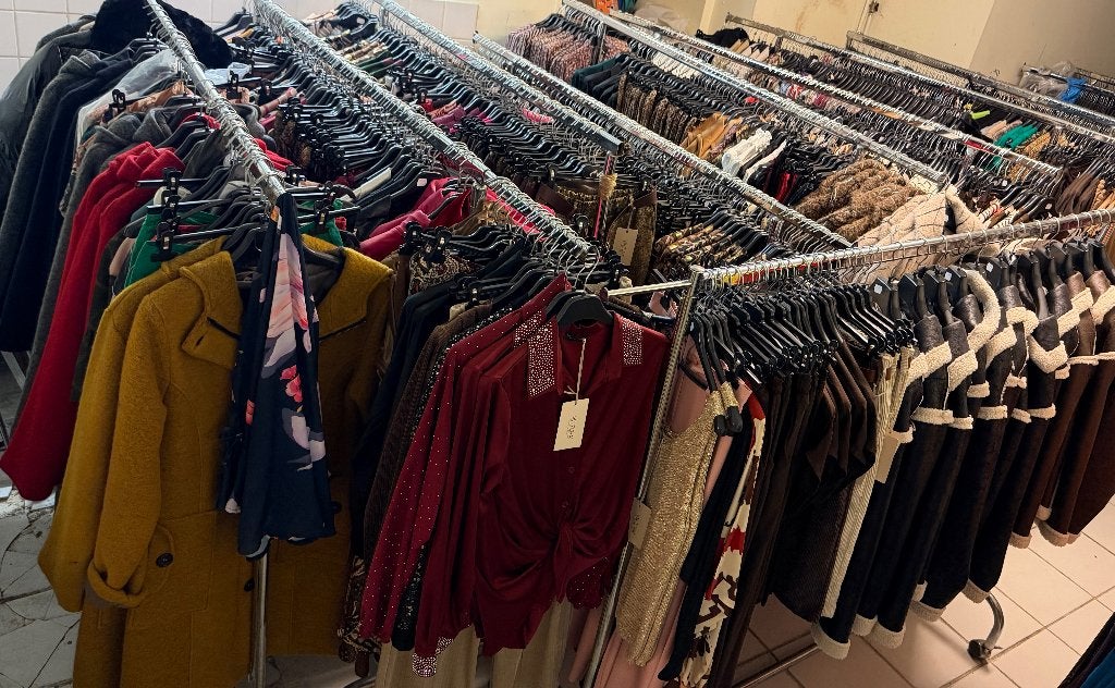 Kleding uit voorraad nemen, Ophalen, Nieuw