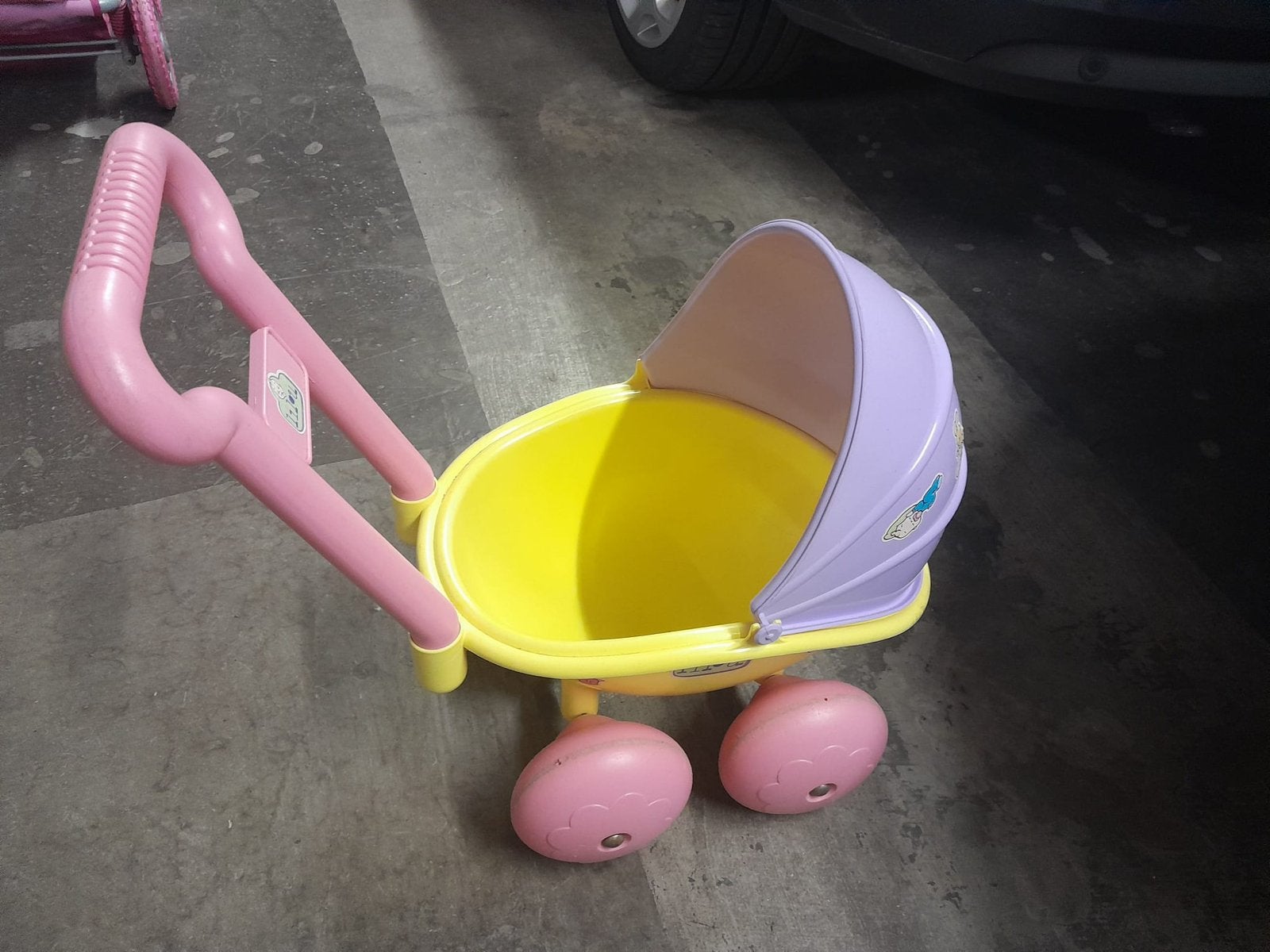 Plastieken speelbuggy, Kinderen en Baby's, Speelgoed | Buiten | Voertuigen en Loopfietsen, Ophalen, Gebruikt