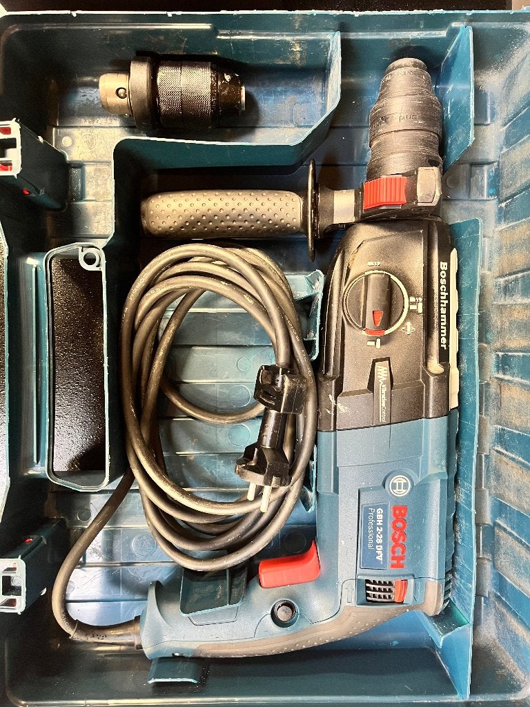 Bosch GBH 2-28 DFV Combihamer (SDS-Plus + Wisselkop), Ophalen of Verzenden, Zo goed als nieuw, Boor- en/of Breekhamer