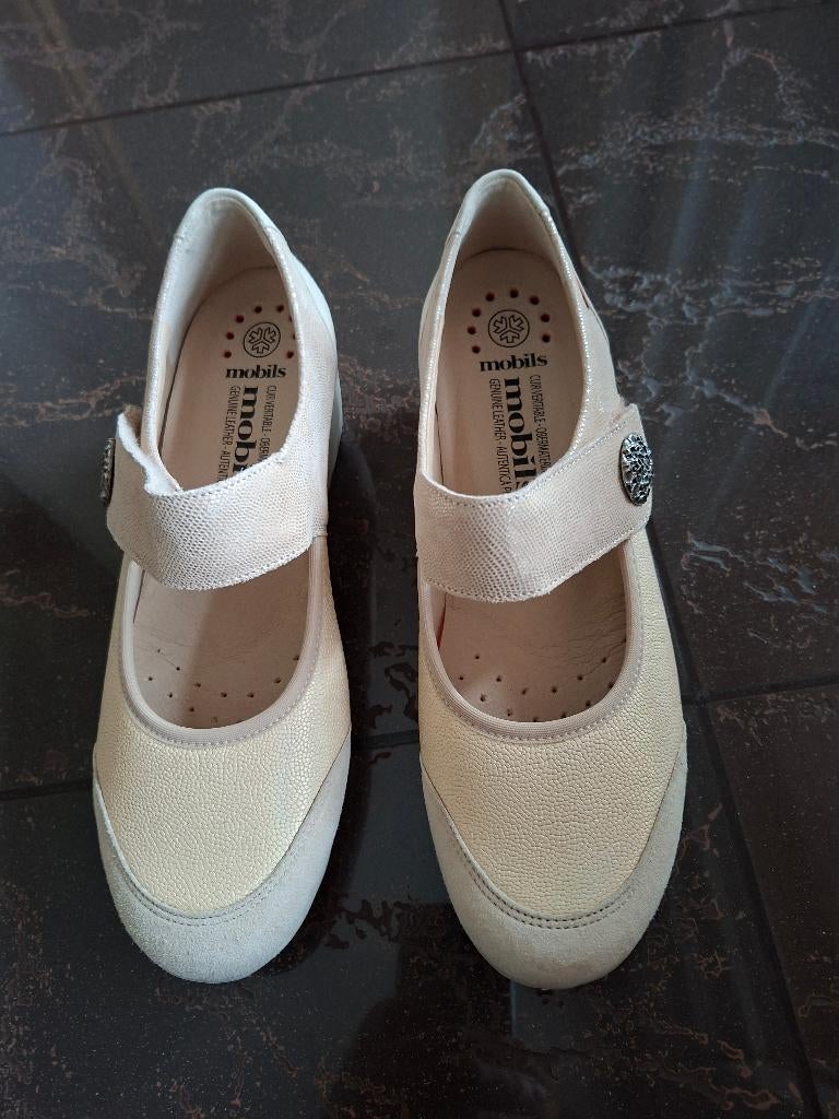 Schoenen Mephisto Mobilis met velcro sluiting, Kleding | Dames, Schoenen, Ophalen, Beige, Nieuw, Sandalen of Muiltjes