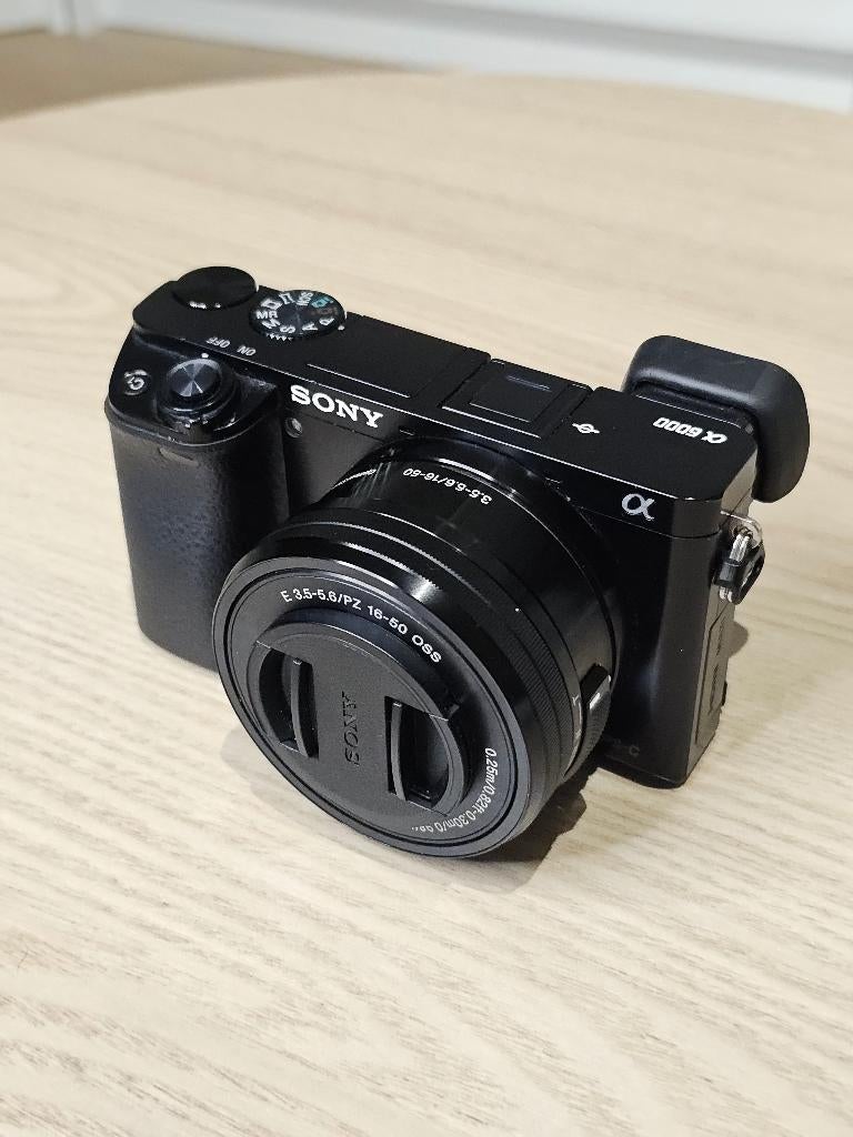 Appareil photo A6000 + OBJECTIF, Audio, Tv en Foto, Fotocamera's Digitaal, Gebruikt, Compact, Ophalen of Verzenden, Sony