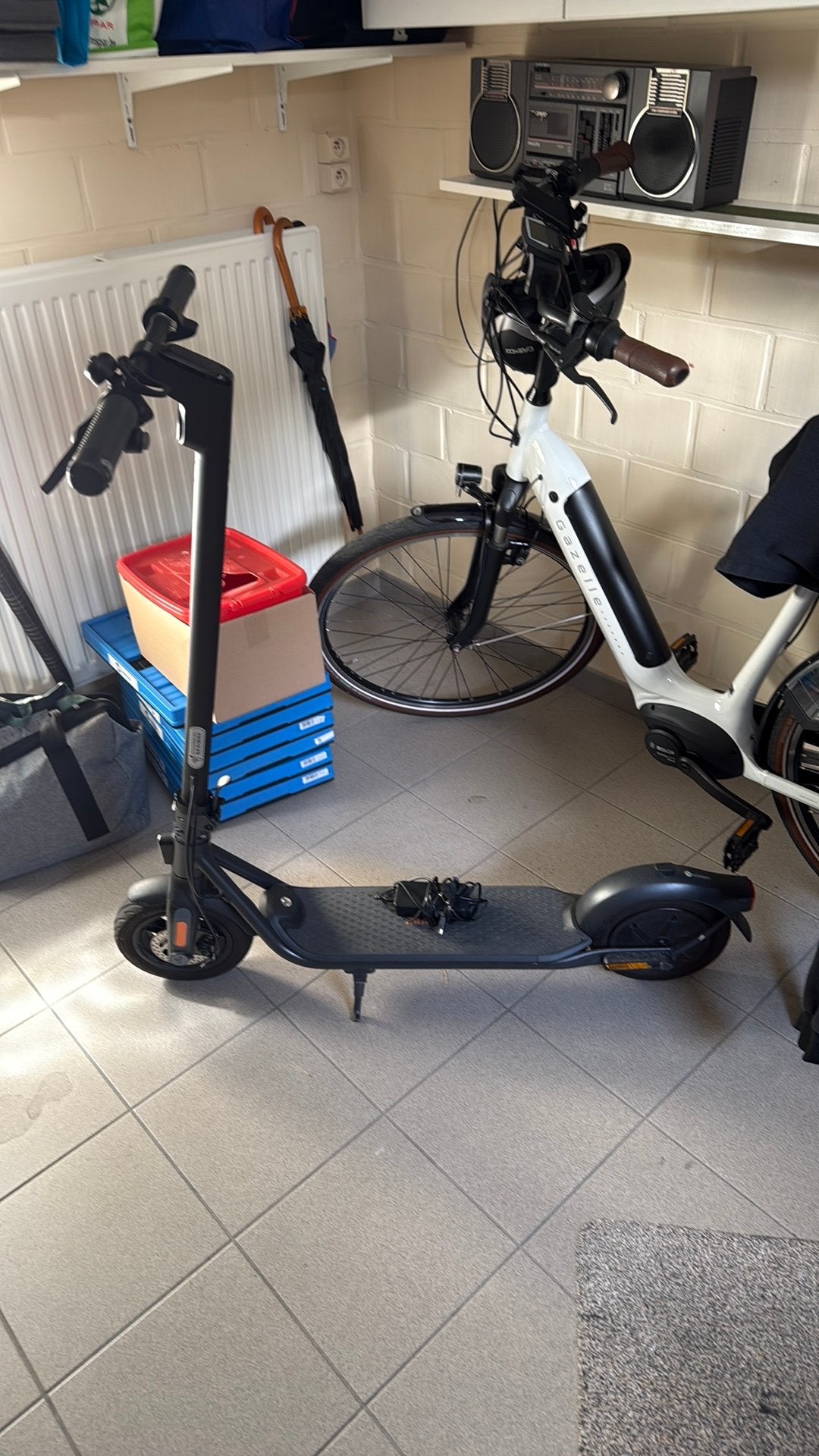 Ninebot kickscooter F2, Ophalen, Zo goed als nieuw