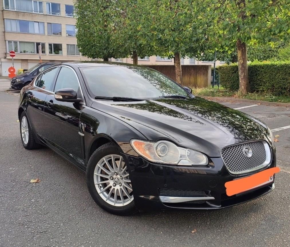 Jaguar XF 2.7 Bi-Turbo 207cv V6, met keuring, Auto's, Jaguar, Automaat, Achterwielaandrijving, Zwart, Zwart