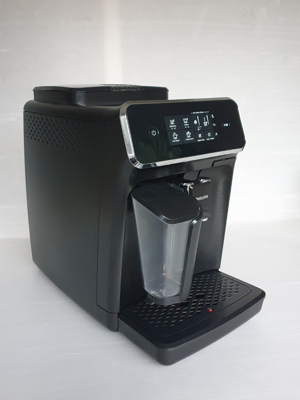 Volautomatsch koffie apparaat Philips
Met melkschuim functie, Elektronische apparatuur, Ophalen, Zo goed als nieuw, Gemalen koffie