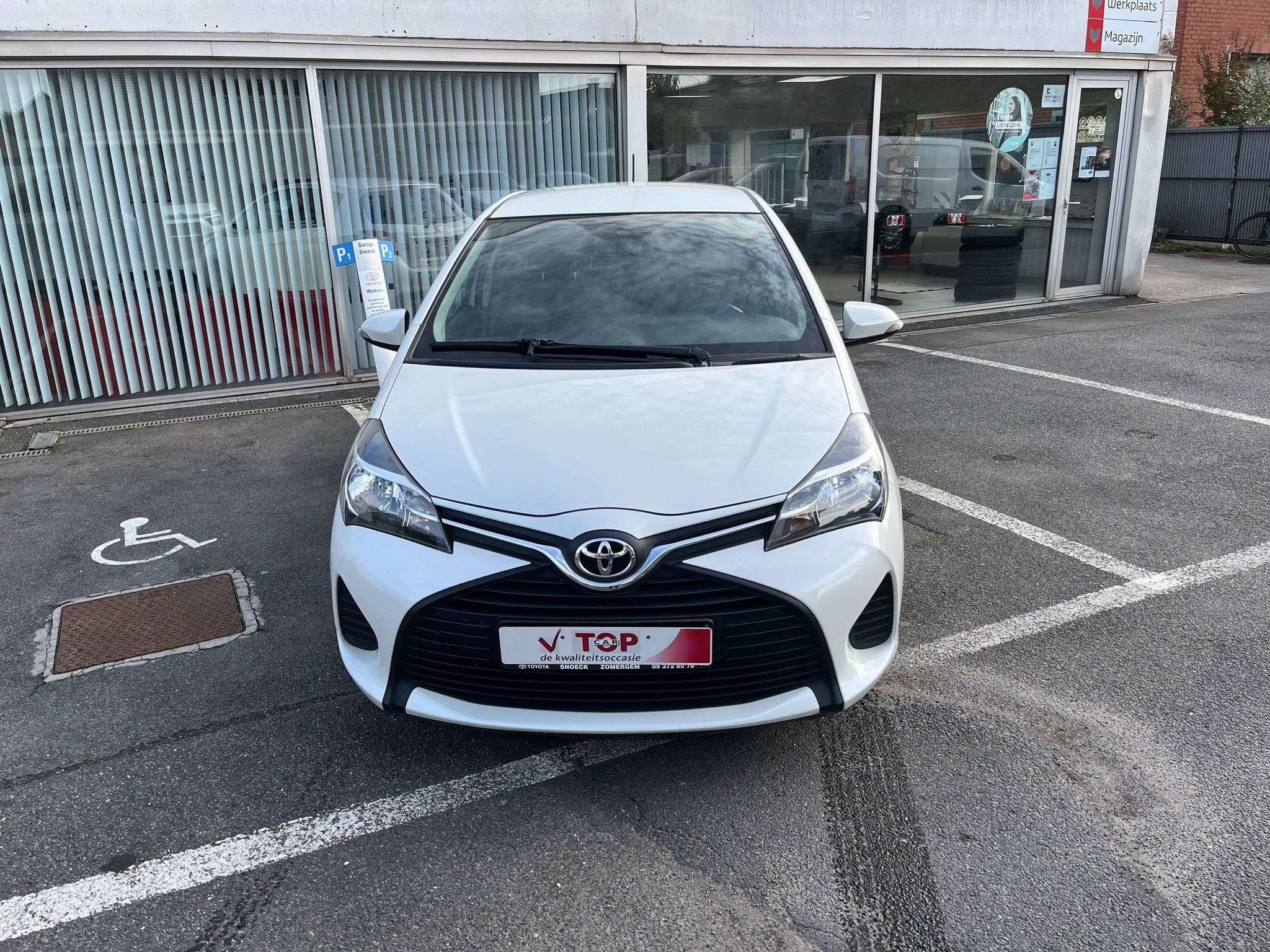 Toyota Yaris Yaris 1.0i VVT-i Life, Autos, Achat, 998 cm³, Euro 6, Entreprise