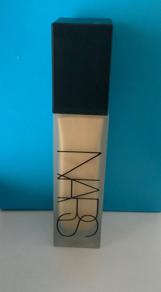 De NARS Natural Matte Longwear Foundation, Bijoux, Sacs & Beauté, Beauté | Cosmétiques & Maquillage, Enlèvement ou Envoi, Comme neuf