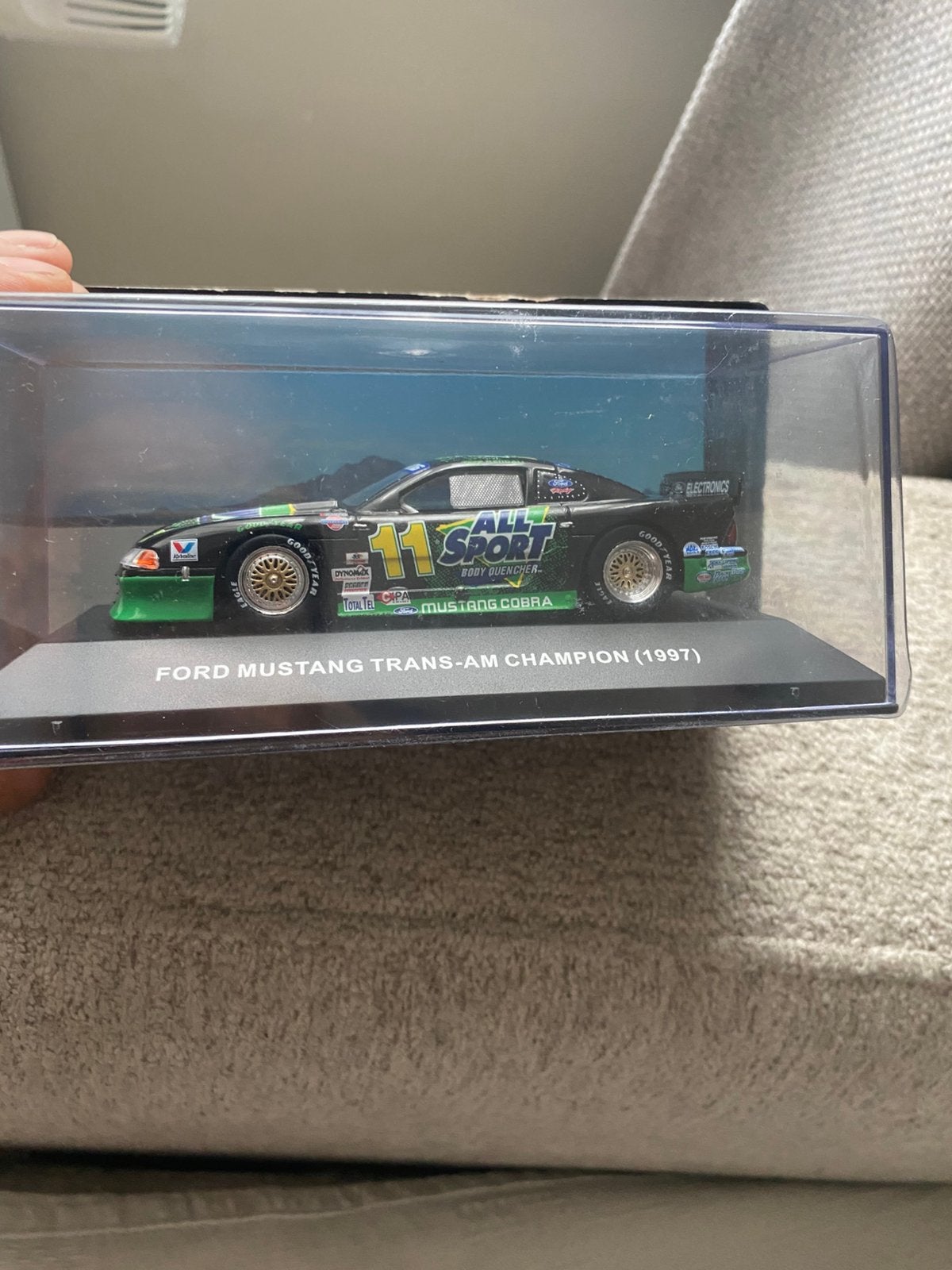 Ford Mustang Trans-Am champion 1997 1:43, Enlèvement ou Envoi, Comme neuf