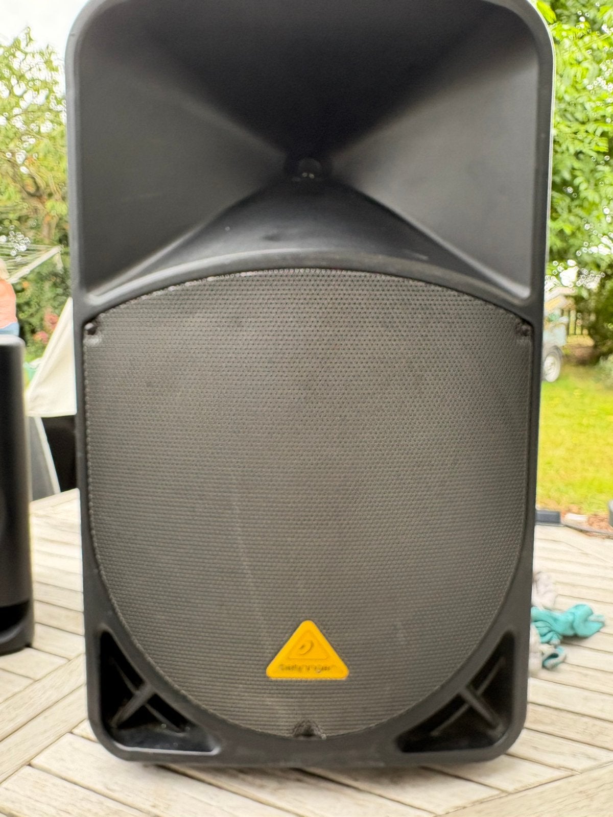 2x Behringer Eurolive B115D speakers, Enlèvement, Utilisé, Synthétique