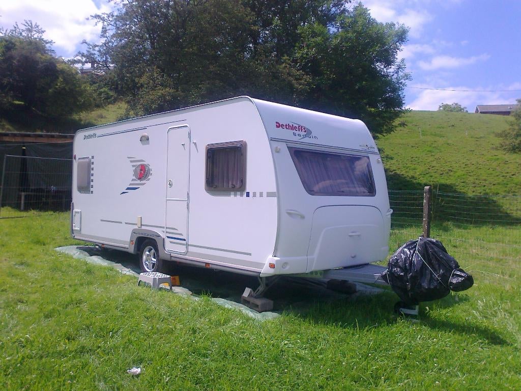 Caravane Dethleffs Beduin 510 DB, Jusqu'à 4, Coin salon convertible, Particulier, Dethleffs