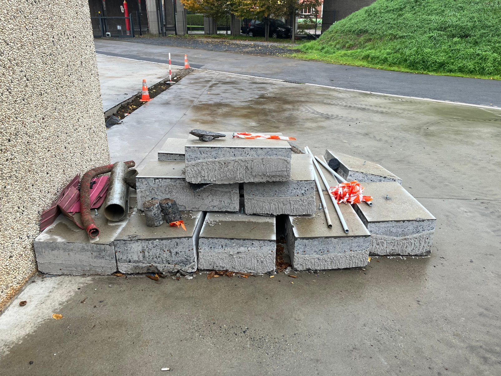 Blocs en béton, Bricolage & Construction, Enlèvement, Comme neuf, Béton
