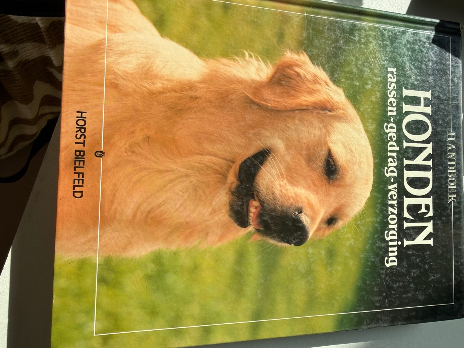 14 boeken over honden. 1 euro per stuk., Boeken, Ophalen, Zo goed als nieuw, Honden
