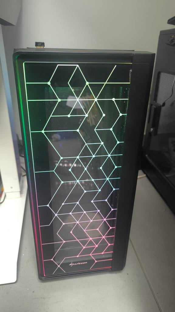 Gaming PC, Enlèvement