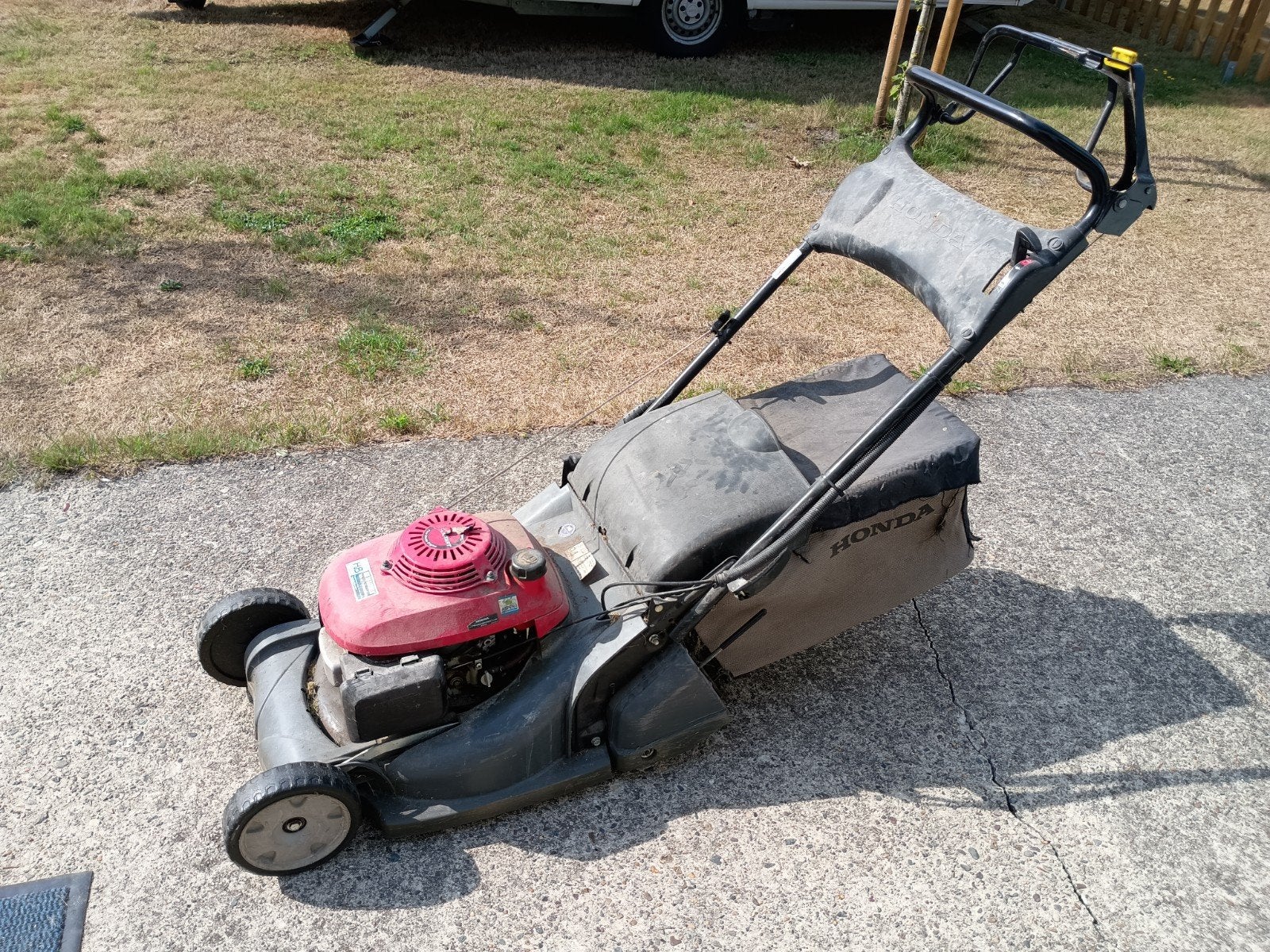 Zelftrekkende grasmaaier, Enlèvement, Utilisé, Honda