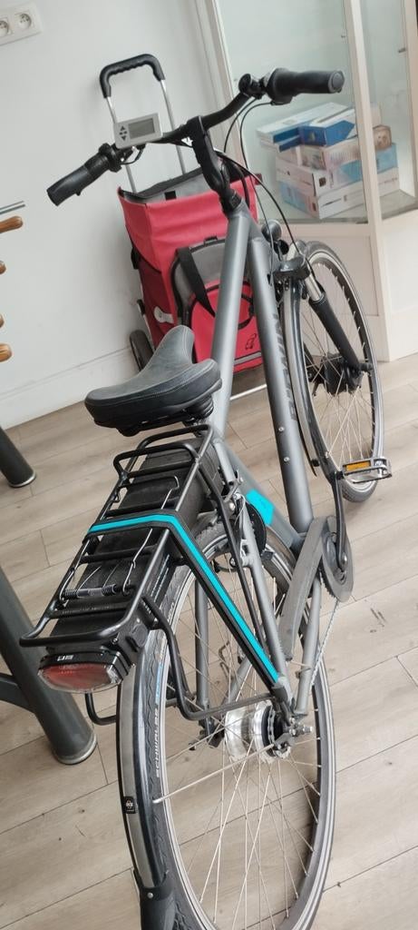 Heren fiets elektrische 28 inch btwn merk, Fietsen en Brommers, Fietsen | Driewielfietsen, Ophalen