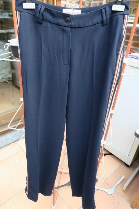 Broek donkerblauw zijstreep Julia June mt 38, Vêtements | Femmes, Culottes & Pantalons, Comme neuf, Taille 38/40 (M), Bleu, Longs