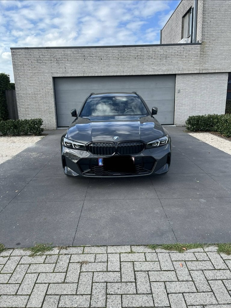 BMW 3 REEKS, Autos, Achat, Noir, 5 portes, Automatique