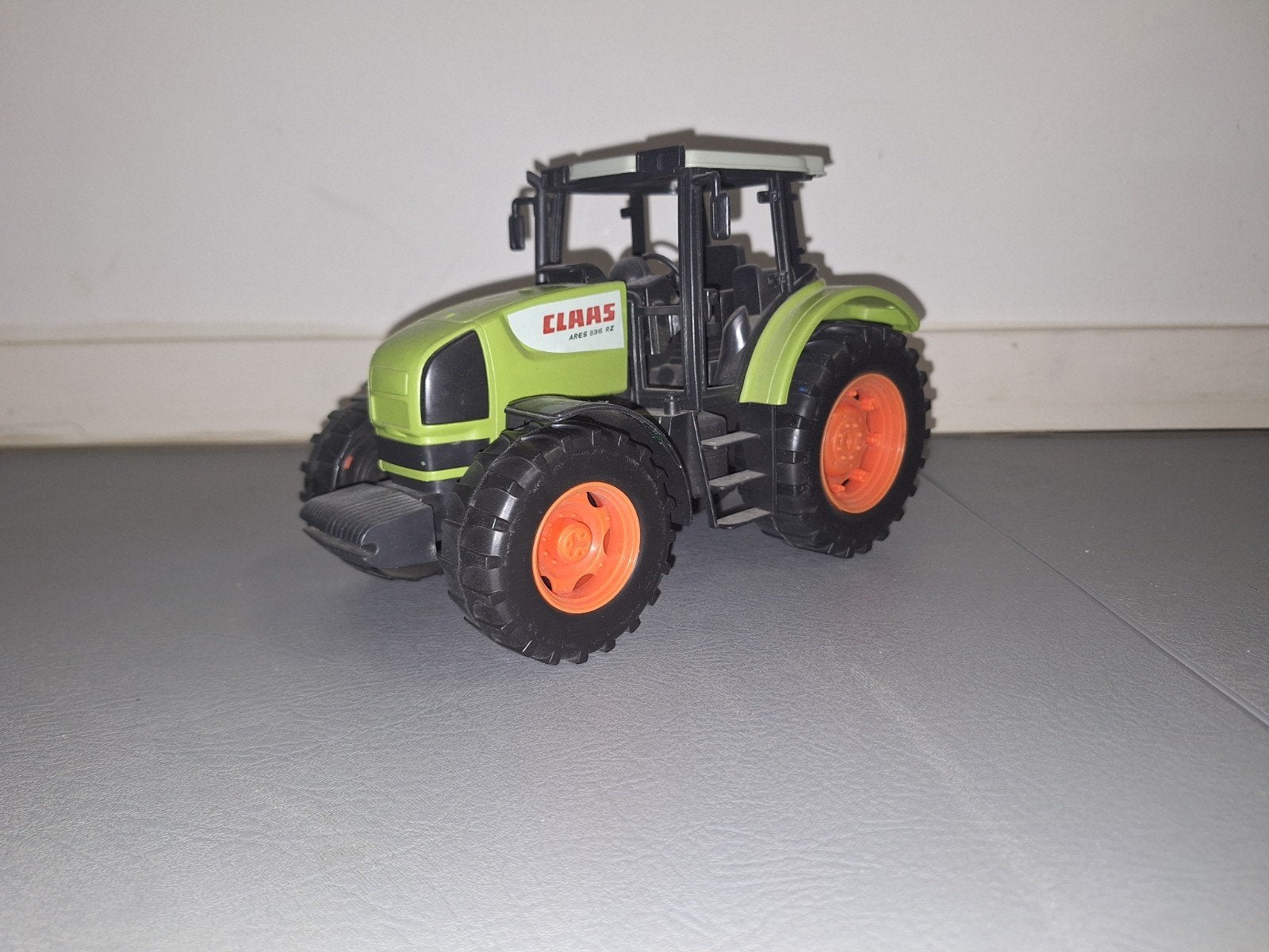 speelgoed tractor claas, Ophalen, Zo goed als nieuw