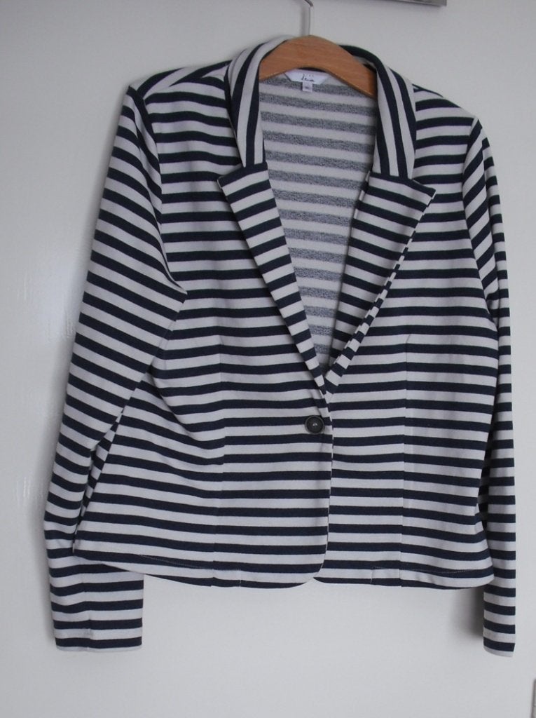 Mooi damesjasje " MISS ETAM " maat XL, Kleding | Dames, Jasjes, Kostuums en Pakken, Meerkleurig, Maat 42/44 (L), Ophalen of Verzenden