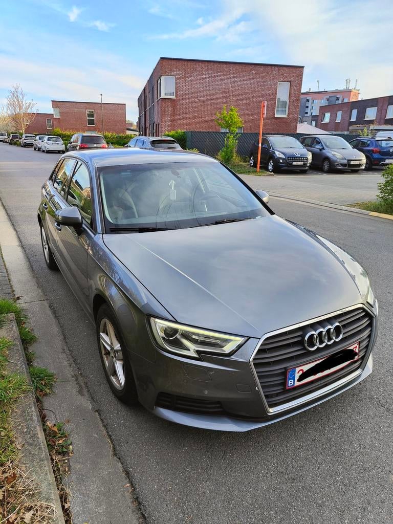 Audi A3 Sportback te koop, Auto's, Parkeersensor, Stof, 1600 cc, 5 deurs