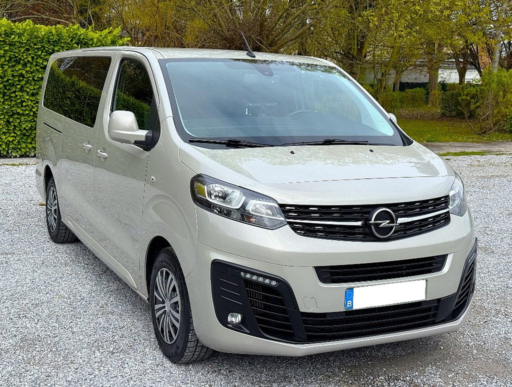 Opel Vivaro Zafira Life 8 Places Car Play Airco Cruise, Achat, Euro 6, Boîte manuelle, Entretenue par le concessionnaire