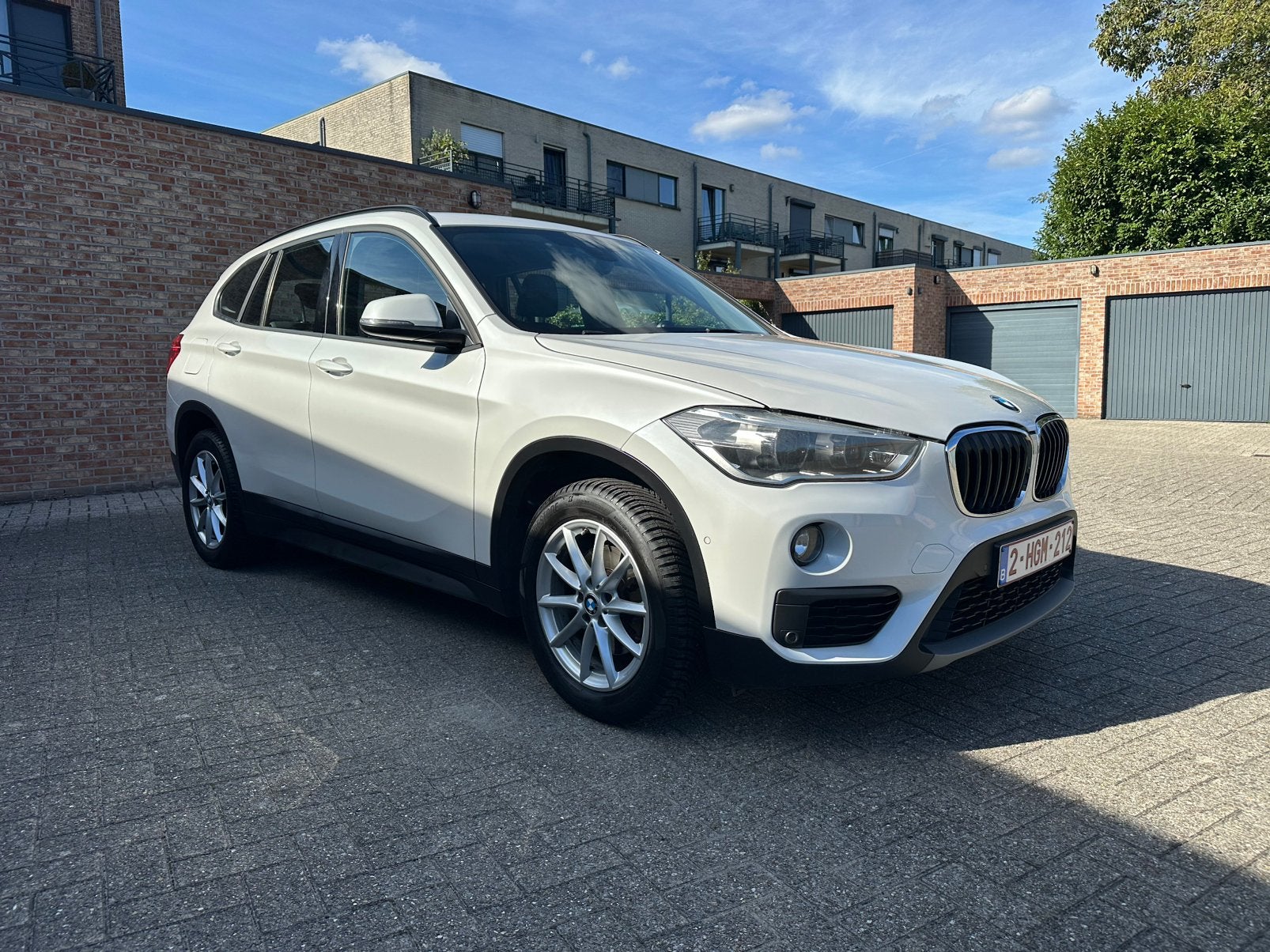 BMW X1 1.5 Benzine, Autos, BMW, Achat, Euro 6, Noir, 5 portes