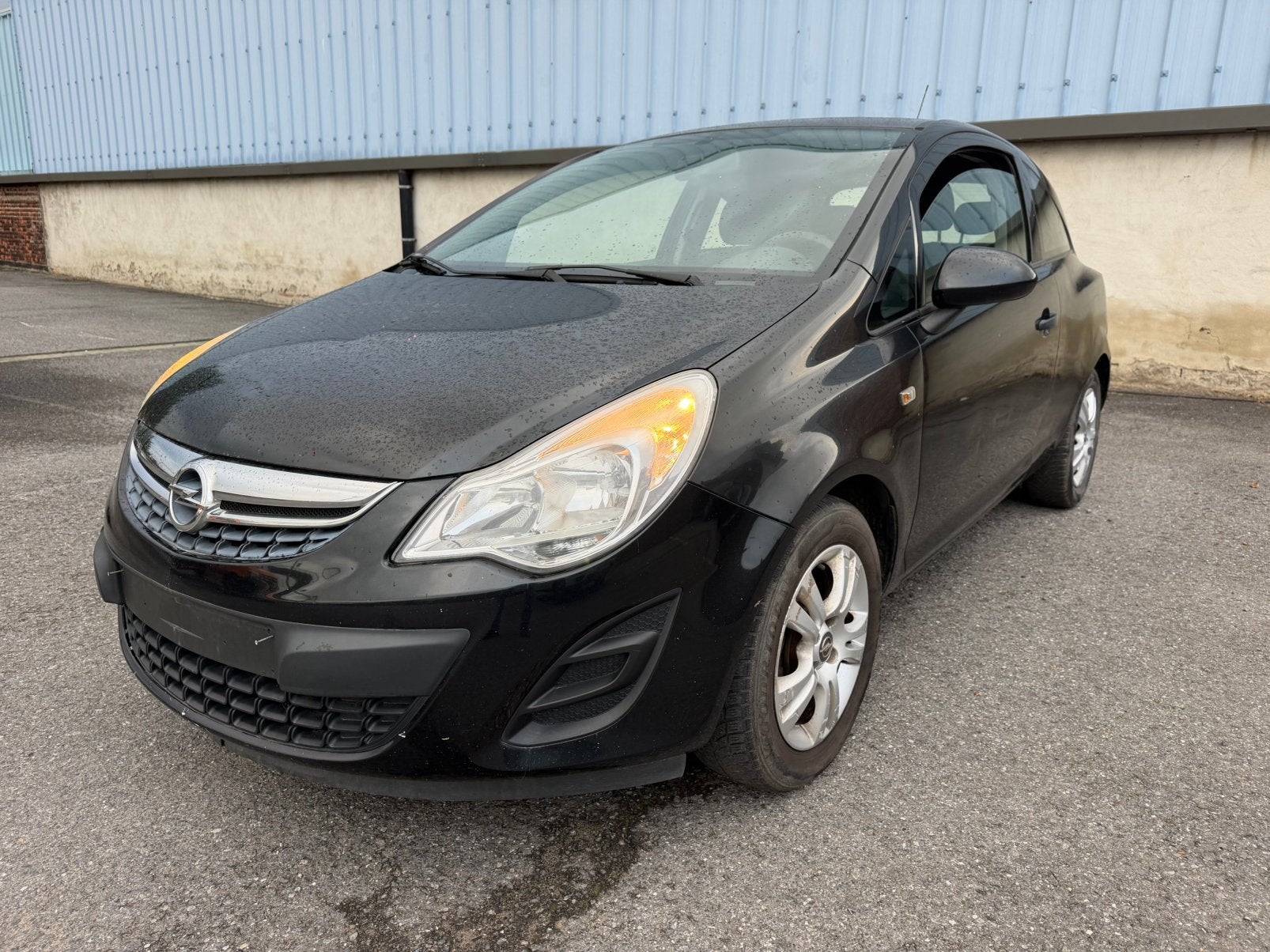 Opel corsa D  1.2i 63kw 85ch demarre et roule bien, Euro 5, Achat, 63 kW, Boîte manuelle