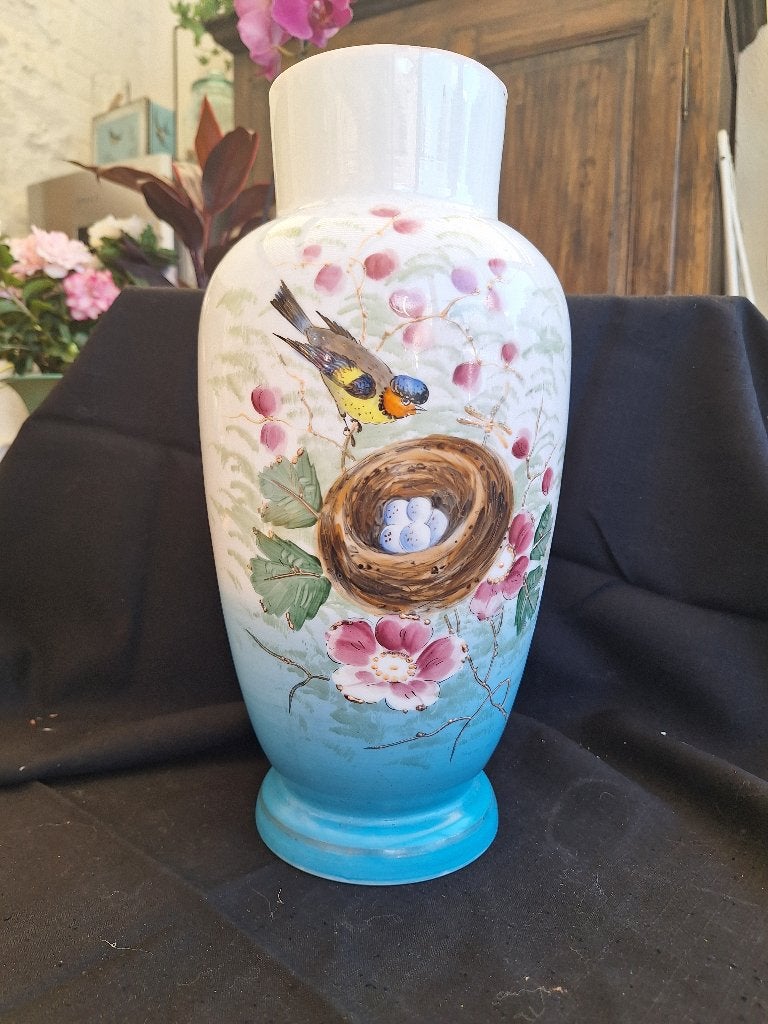 SUPERBE GRAND VASE OPALINE ANCIENNE DECOR OISEAU, Antiquités & Art, Enlèvement ou Envoi