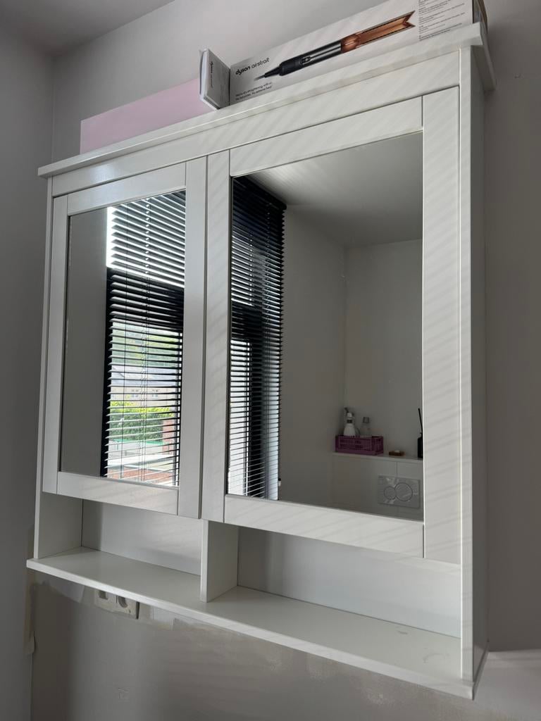 Ikea spiegel badkamer kast, Ophalen, Zo goed als nieuw