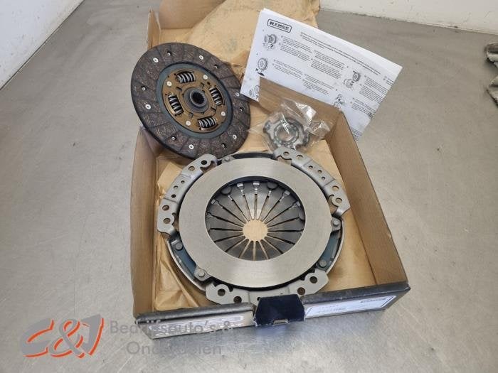 Kit embrayage (complet) d'un Peugeot Partner, Autos : Pièces & Accessoires, Neuf, -, -, Peugeot