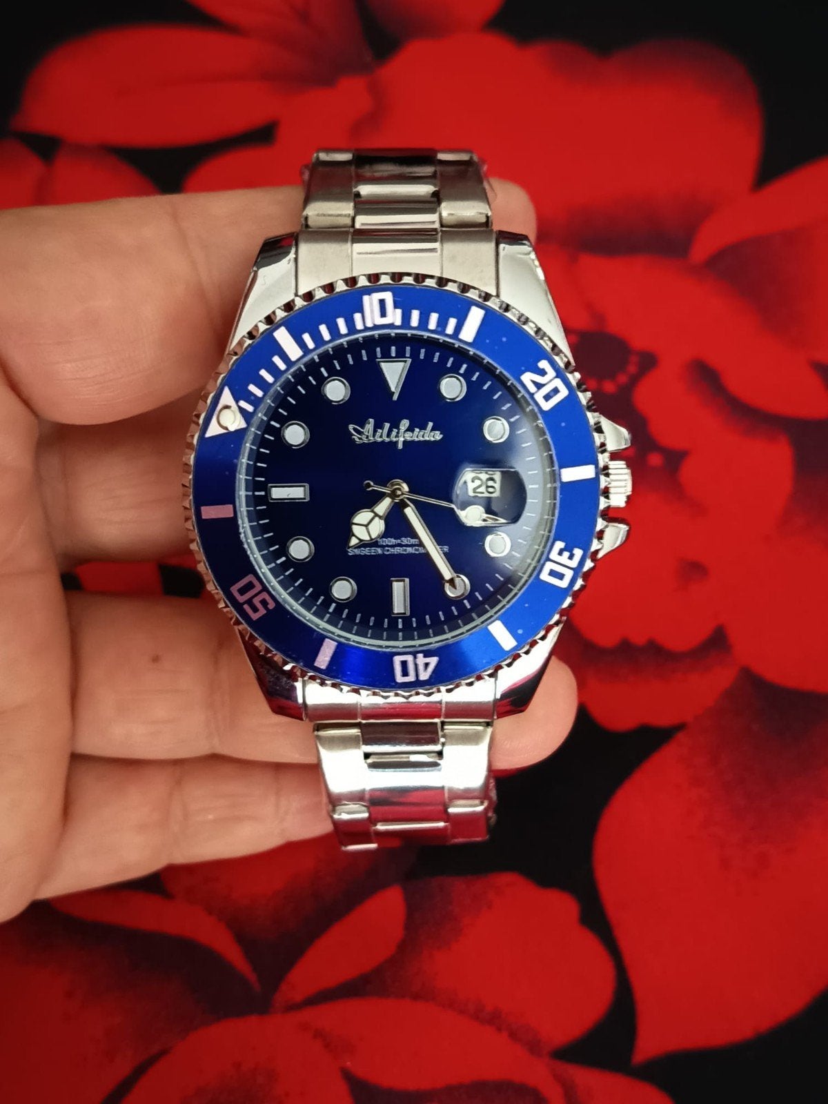 Montre homme style plongée Ailifeida — Cadran et lunette ble, Handtassen en Accessoires, Verzenden, Blauw