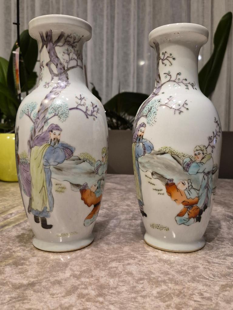Stel van Chinese republiek periode porseleinen vazen met fig, Antiquités & Art, Antiquités | Vases, Enlèvement ou Envoi