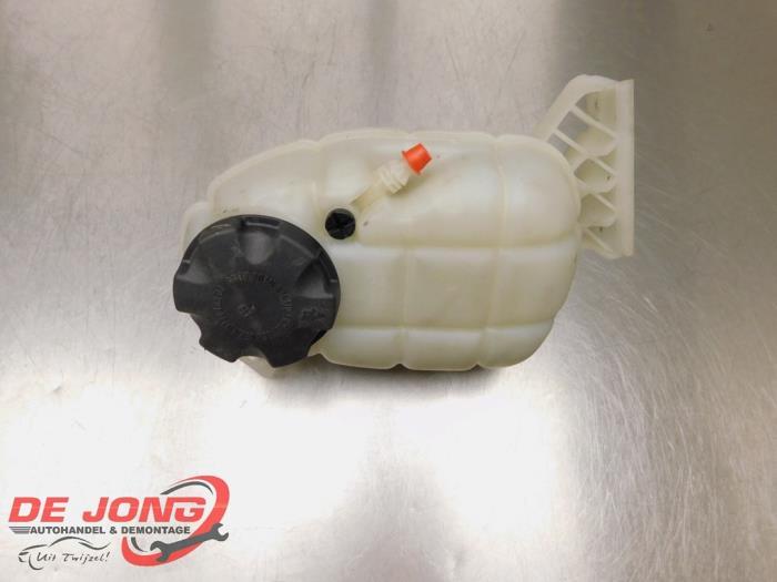 Réservoir d'expansion d'un BMW 1-Serie, -, 3 mois de garantie, Utilisé, -
