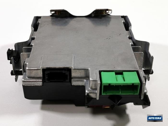 Module téléphone d'un Volvo V50, Autos : Pièces & Accessoires, Électronique & Câbles, Volvo, Utilisé, 3 mois de garantie, Enlèvement ou Envoi