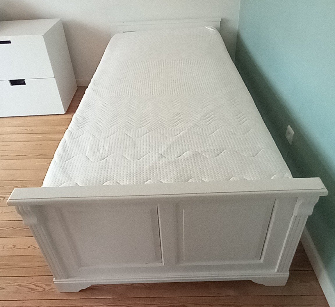 Eenpersoonsbed 90x200 cm met lattenbodem en matras, Maison & Meubles, Accessoires pour la Maison | Coffres, Enlèvement