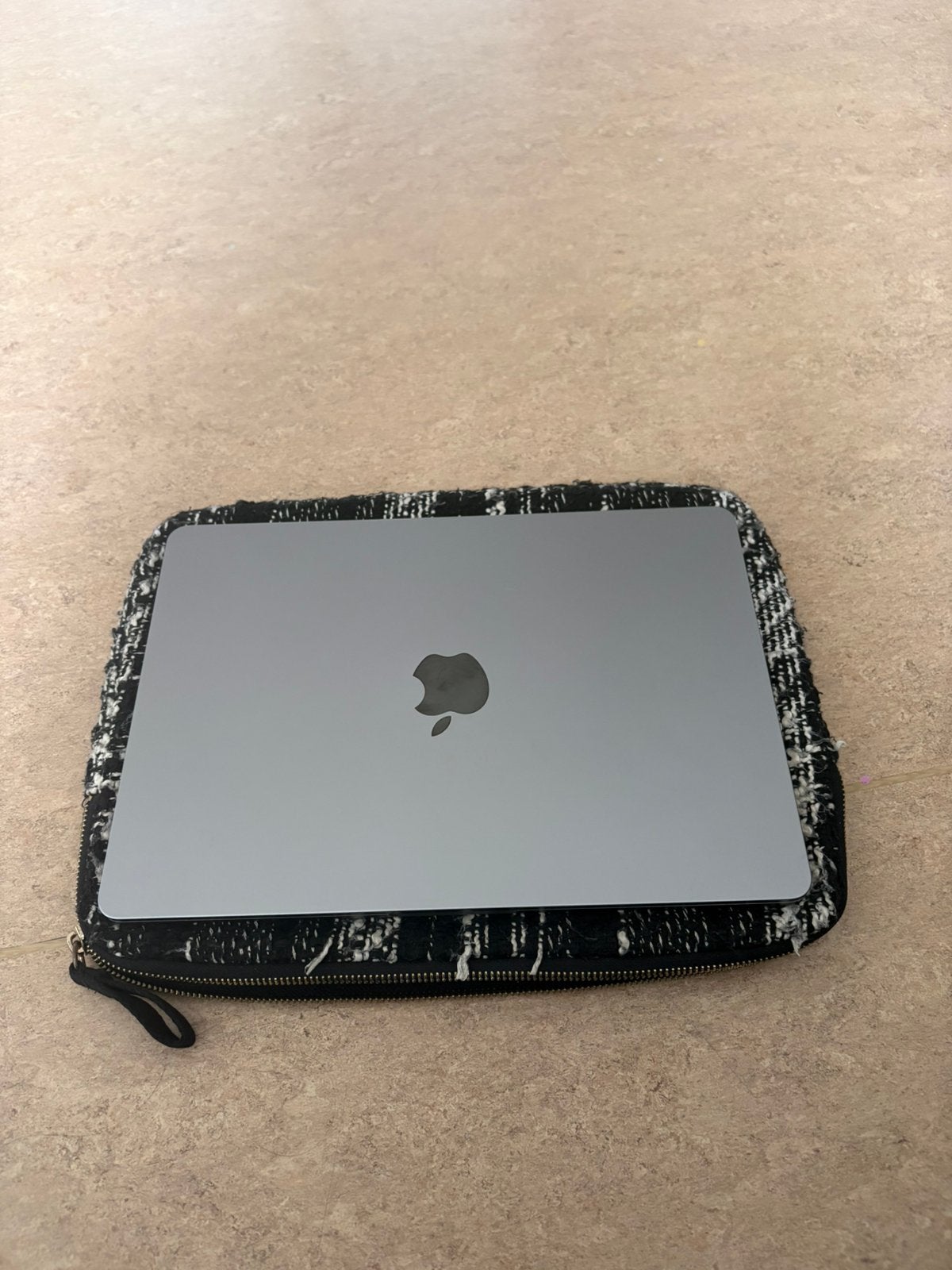 Macbook Air, Computers en Software, Routers en Modems, Ophalen, Zo goed als nieuw